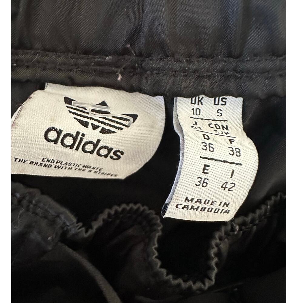 adidas Originals Wide Leg Baggy Satin Cargo Utility Pants in black size small - Picture 9 of 13
